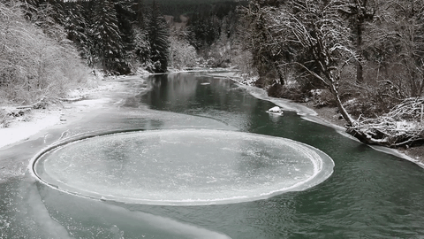 mysterious ice circle lake
