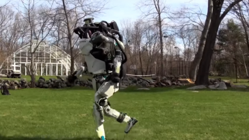 Boston Dynamics atlas humanoid robot jogging in the park