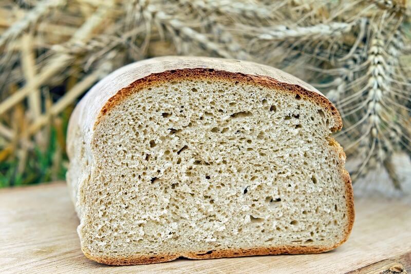 bread avoid keeping inside fridge
