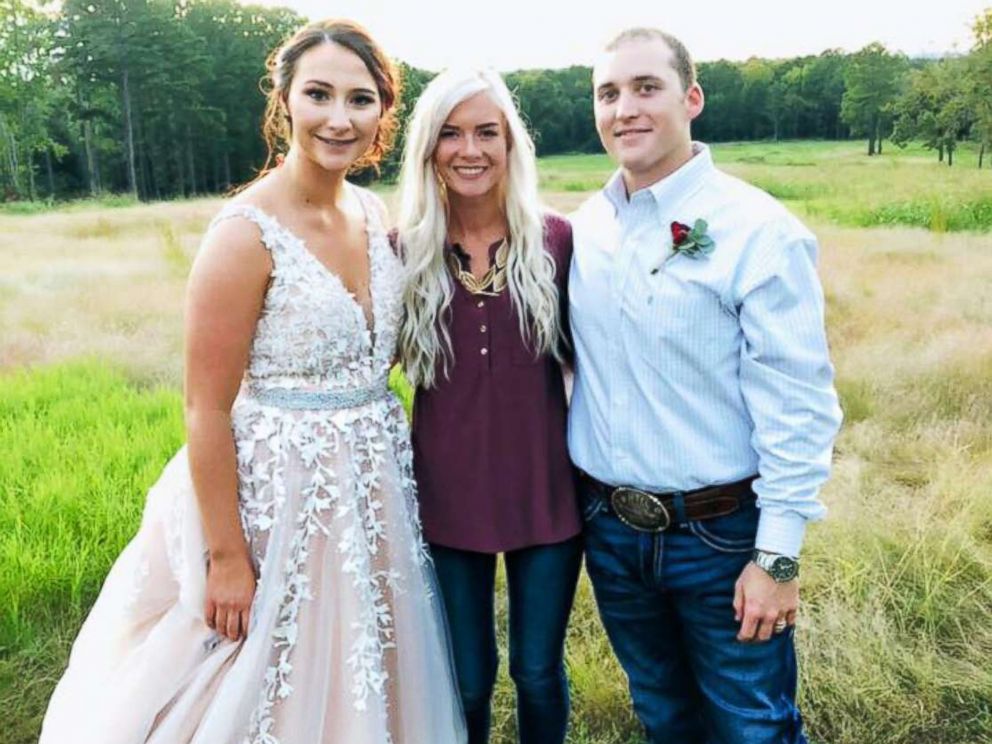 Kolbie Sanders Gave Away Her Wedding To A Couple She Never Met Before
