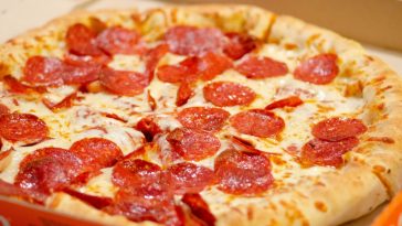 Pizza Place Delivers To Dying Man 225 Miles Away